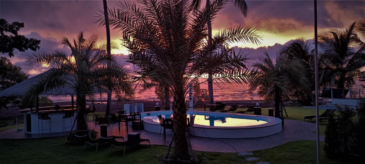 Beachfront Pool Villa And Apartment 코창 외부 사진
