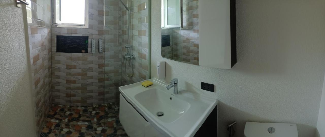 Beachfront Pool Villa And Apartment 코창 외부 사진