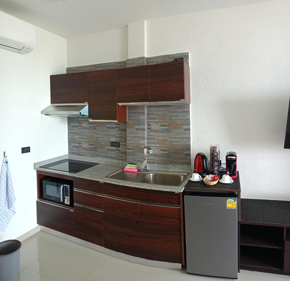 Beachfront Pool Villa And Apartment 코창 외부 사진