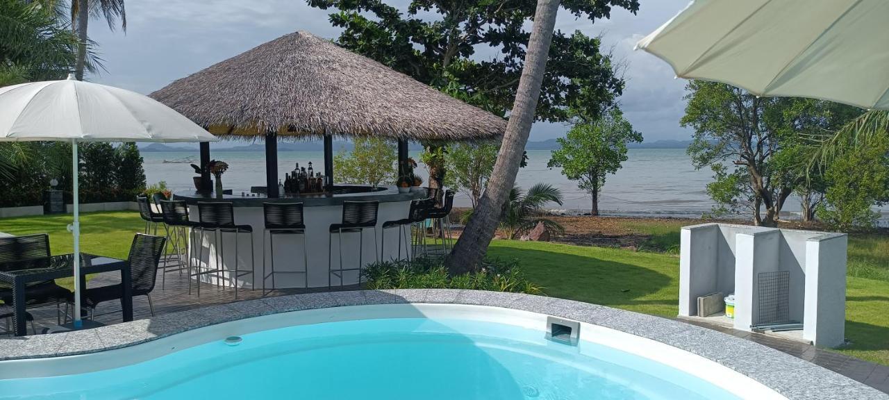 Beachfront Pool Villa And Apartment 코창 외부 사진